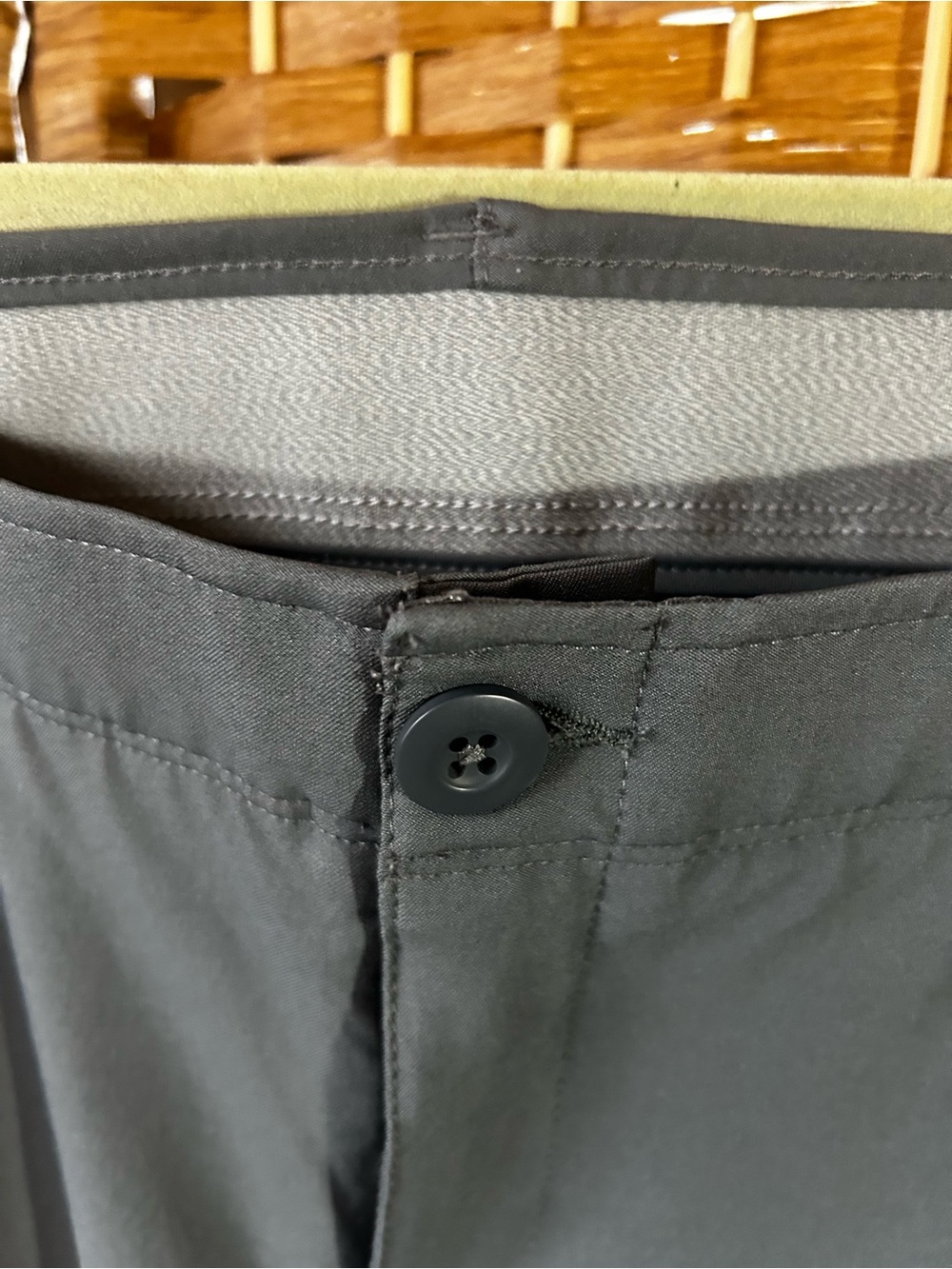 Under Armour Golf Pants Womens 6 Gray Stretch Performance Straight - Picture 4 of 9